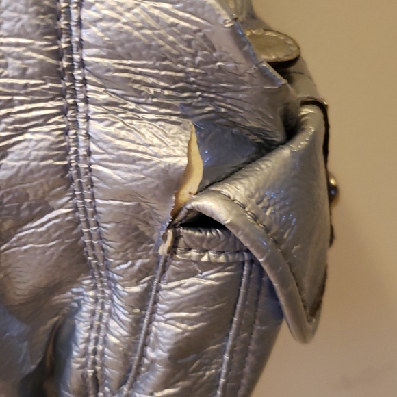 Kathy silver faux handbag - Picture 7 of 9